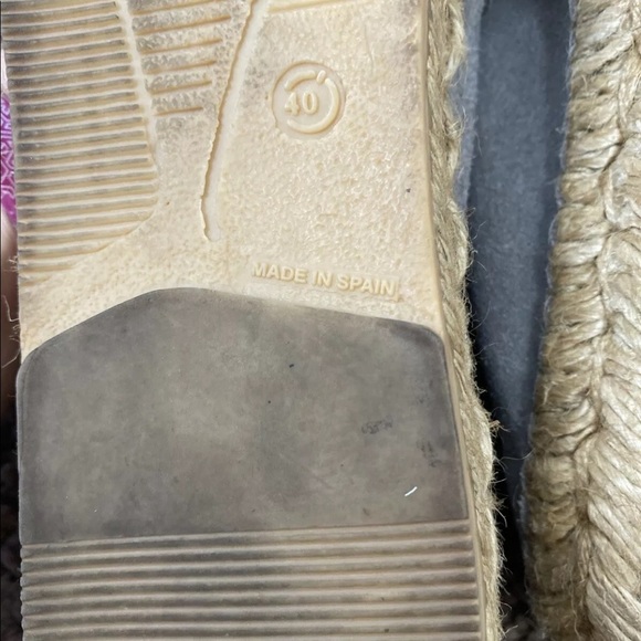 2 FOR $20 Macarena Elisa44 Scalloped FlatEspadrille Suede 40 - Picture 7 of 10